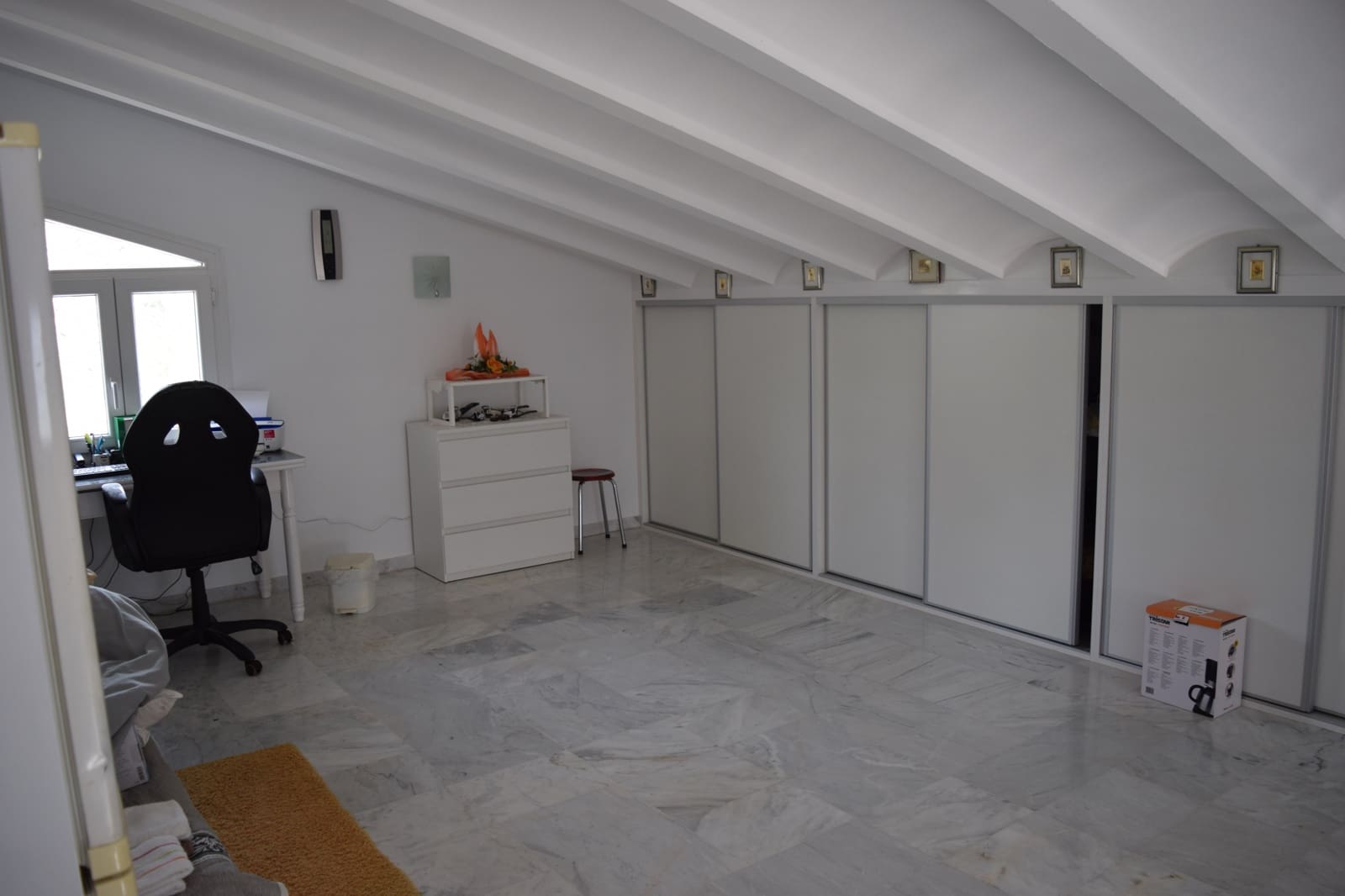 3 camera da letto Villa da affittare in Almeria citta con piscina garage - 1.400 € (Rif: 3804237)