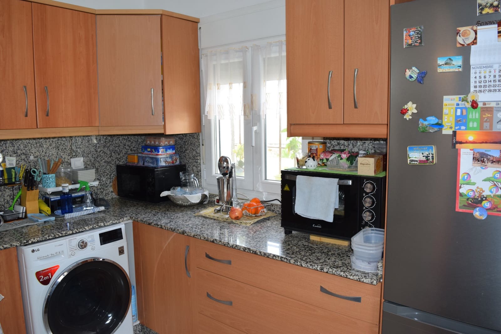 3 camera da letto Villa da affittare in Almeria citta con piscina garage - 1.400 € (Rif: 3804237)