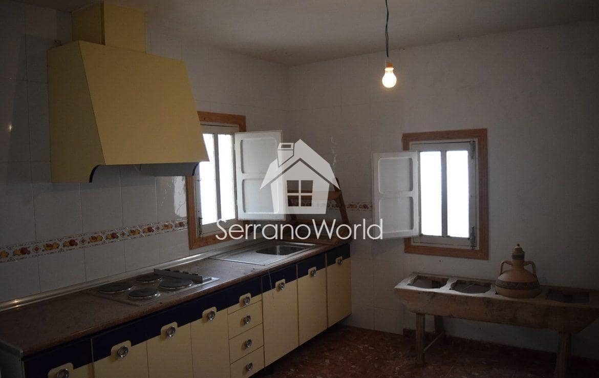 10 soveværelse Finca/Landehus til salg i Cantoria - € 70.000 (Ref: 5049001)