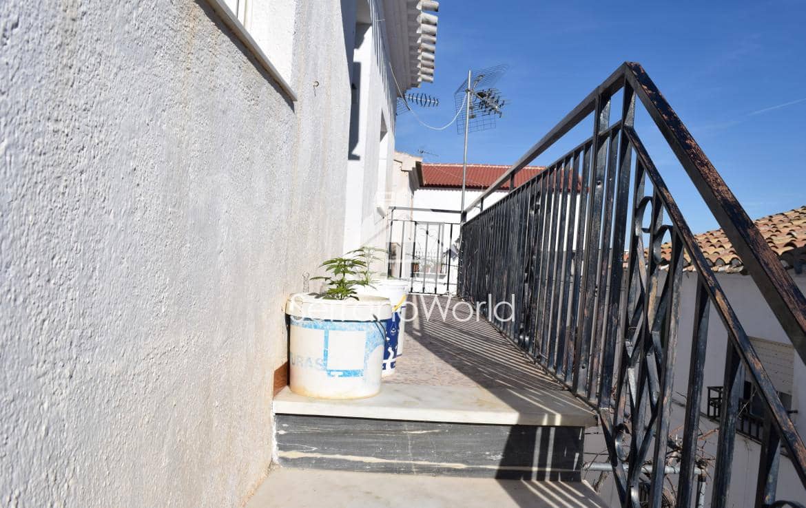 6 sypialnia Dom na sprzedaż w Lijar - 30 500 € (Ref: 5064423)