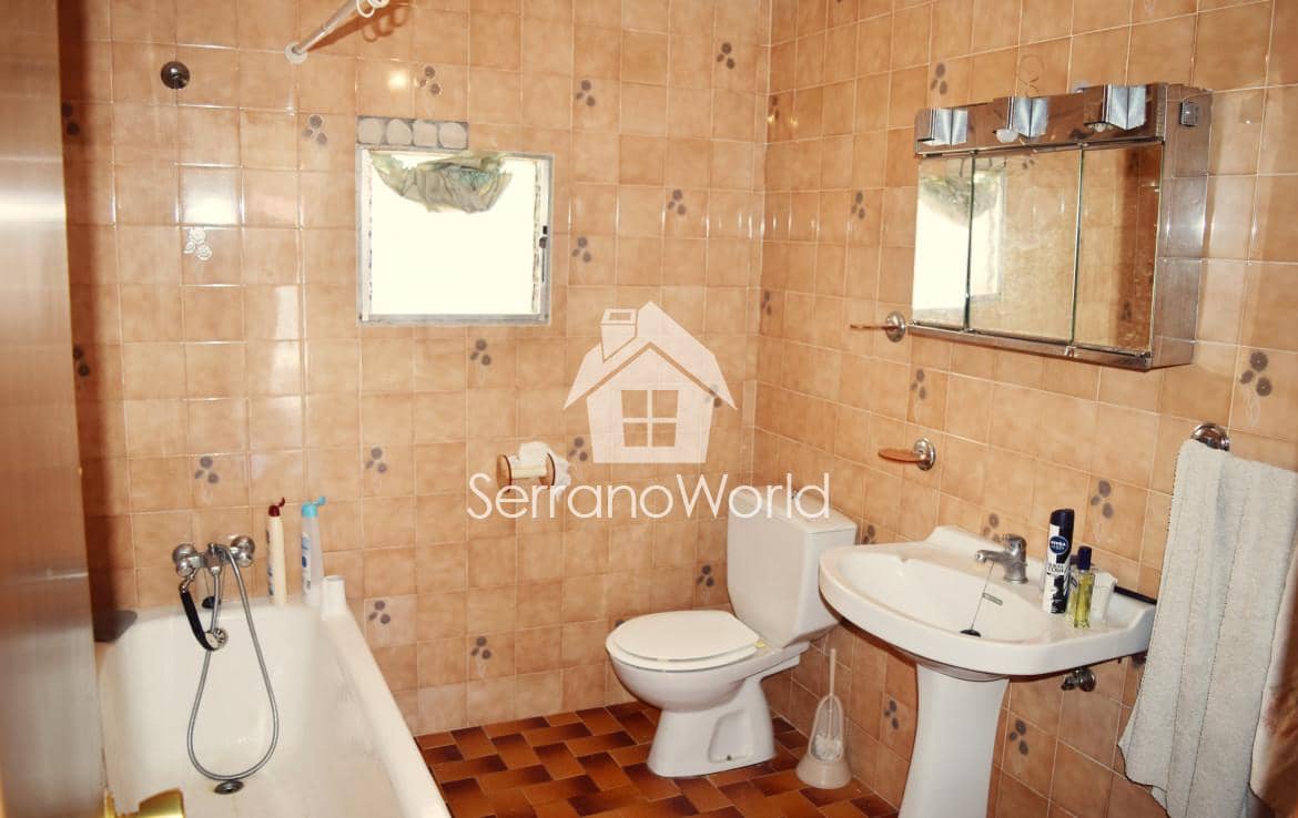 6 sypialnia Dom na sprzedaż w Lijar - 30 500 € (Ref: 5064423)