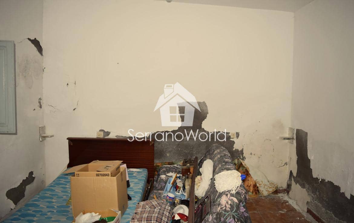 6 sypialnia Dom na sprzedaż w Lijar - 30 500 € (Ref: 5064423)