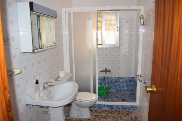 2 makuuhuone Omakotitalo vuokrattavana paikassa Almanzora - 400 € (Ref: 6204721)