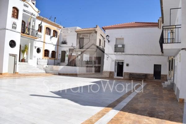 6 soveværelse Byhus til salg i Lijar - € 55.001 (Ref: 6254760)