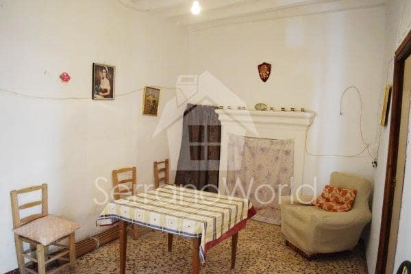 6 soveværelse Byhus til salg i Lijar - € 55.001 (Ref: 6254760)