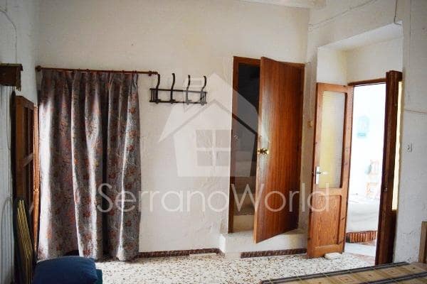 6 soveværelse Byhus til salg i Lijar - € 55.001 (Ref: 6254760)