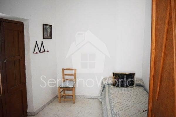 6 soveværelse Byhus til salg i Lijar - € 55.001 (Ref: 6254760)