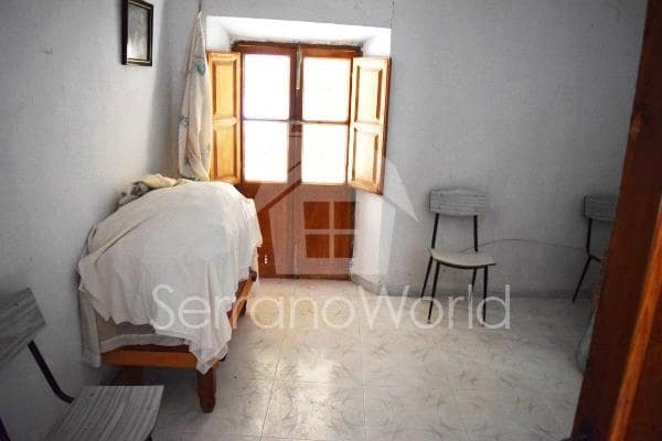 6 soveværelse Byhus til salg i Lijar - € 55.001 (Ref: 6254760)