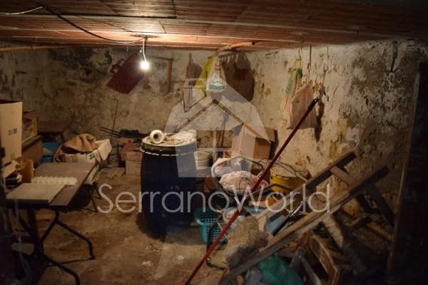 6 soveværelse Byhus til salg i Lijar - € 55.001 (Ref: 6254760)