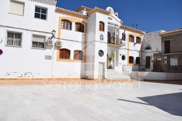 6 soveværelse Byhus til salg i Líjar - € 55.001 (Ref: 6254760)