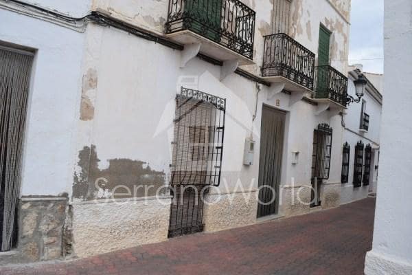 Omakotitalo myytävänä paikassa Albanchez - 44 000 € (Ref: 6336221)