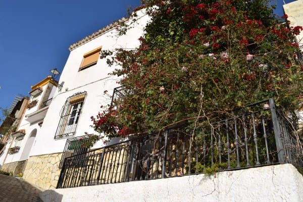 2 soverom Hus til leie i Lijar - € 400 (Ref: 6528107)