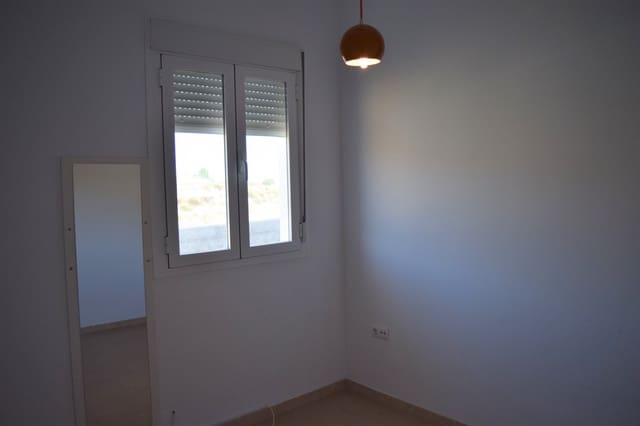 Villa/Maison de 4 chambres à louer à Almanzora, Cantoria avec garage - 950 € (Ref: 6650646)