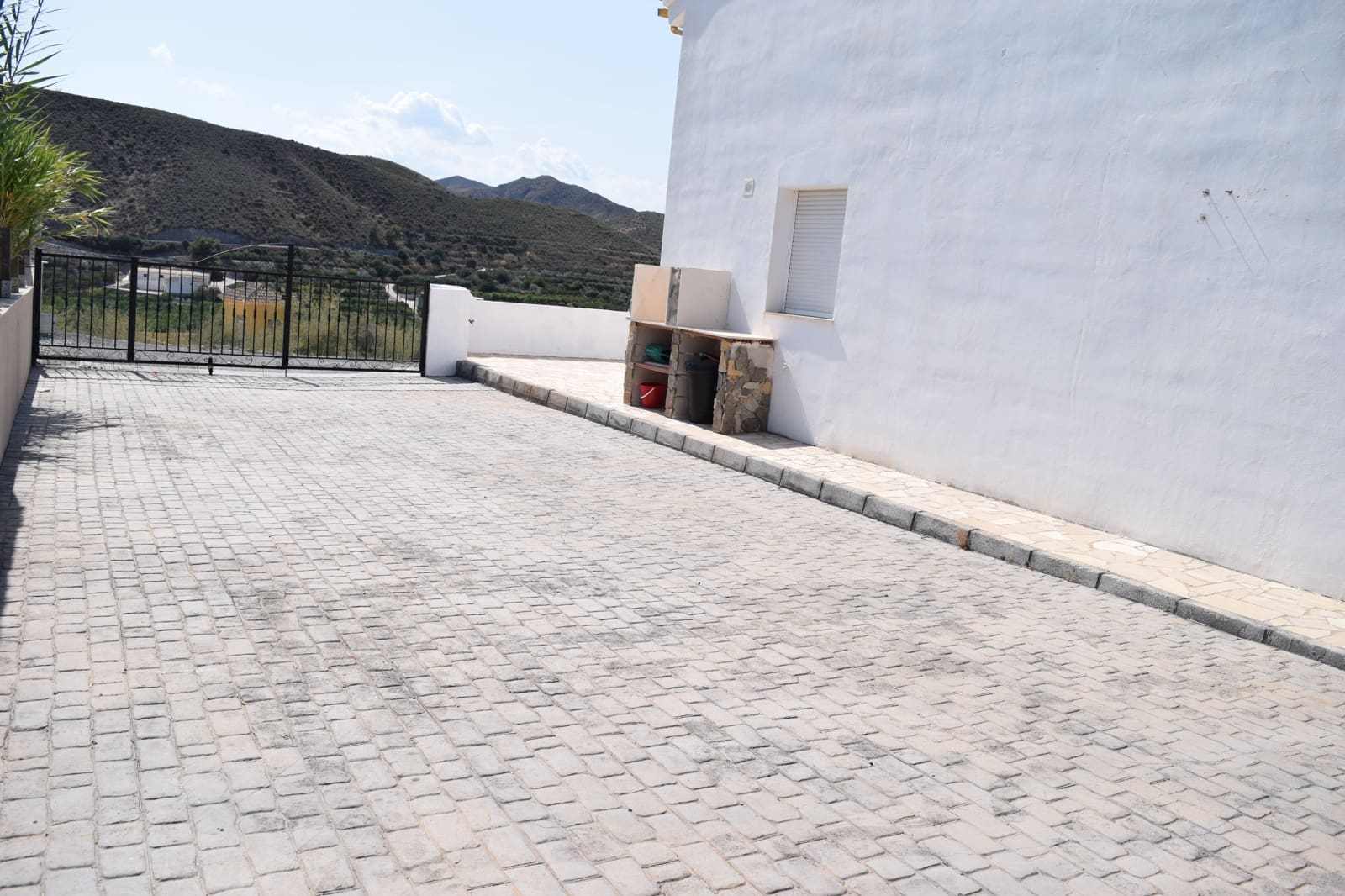 Villa/Maison de 4 chambres à louer à Almanzora avec garage - 950 € (Ref: 6650646)