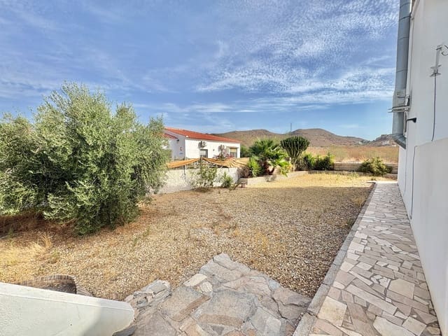 Villa/Maison de 4 chambres à louer à Almanzora, Cantoria avec garage - 950 € (Ref: 6650646)