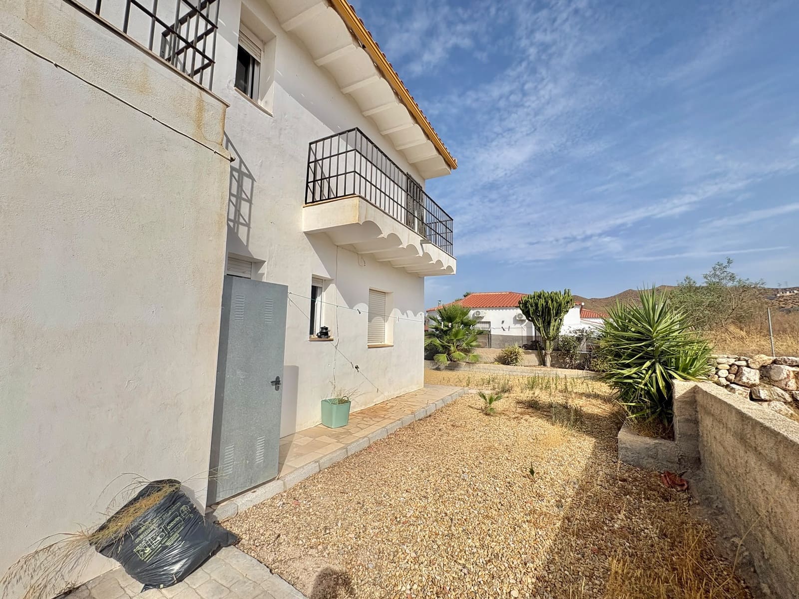 4 Zimmer Villa zu vermieten in Almanzora mit Garage - 950 € (Ref: 6650646)