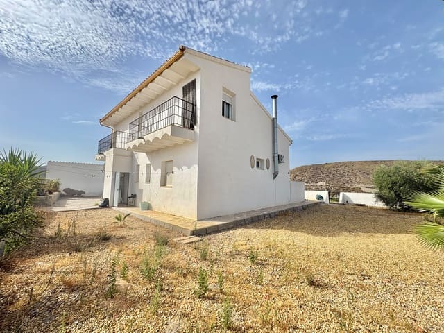 Villa/Maison de 4 chambres à louer à Almanzora, Cantoria avec garage - 950 € (Ref: 6650646)