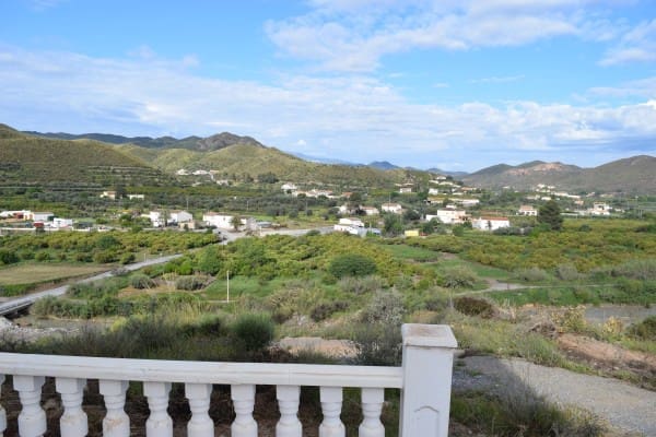 4 Zimmer Villa zu vermieten in Almería Stadt mit Garage - 1.050 € (Ref: 6807409)