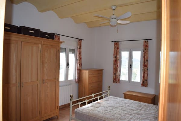 4 makuuhuone Huvila vuokrattavana paikassa Almeria kaupunki mukana 
autotalli - 1 050 € (Ref: 6807409)