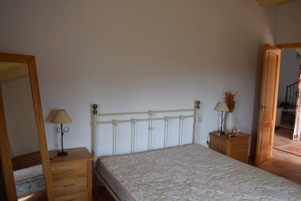 4 makuuhuone Huvila vuokrattavana paikassa Almeria kaupunki mukana 
autotalli - 1 050 € (Ref: 6807409)