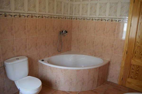 4 makuuhuone Huvila vuokrattavana paikassa Almeria kaupunki mukana 
autotalli - 1 050 € (Ref: 6807409)