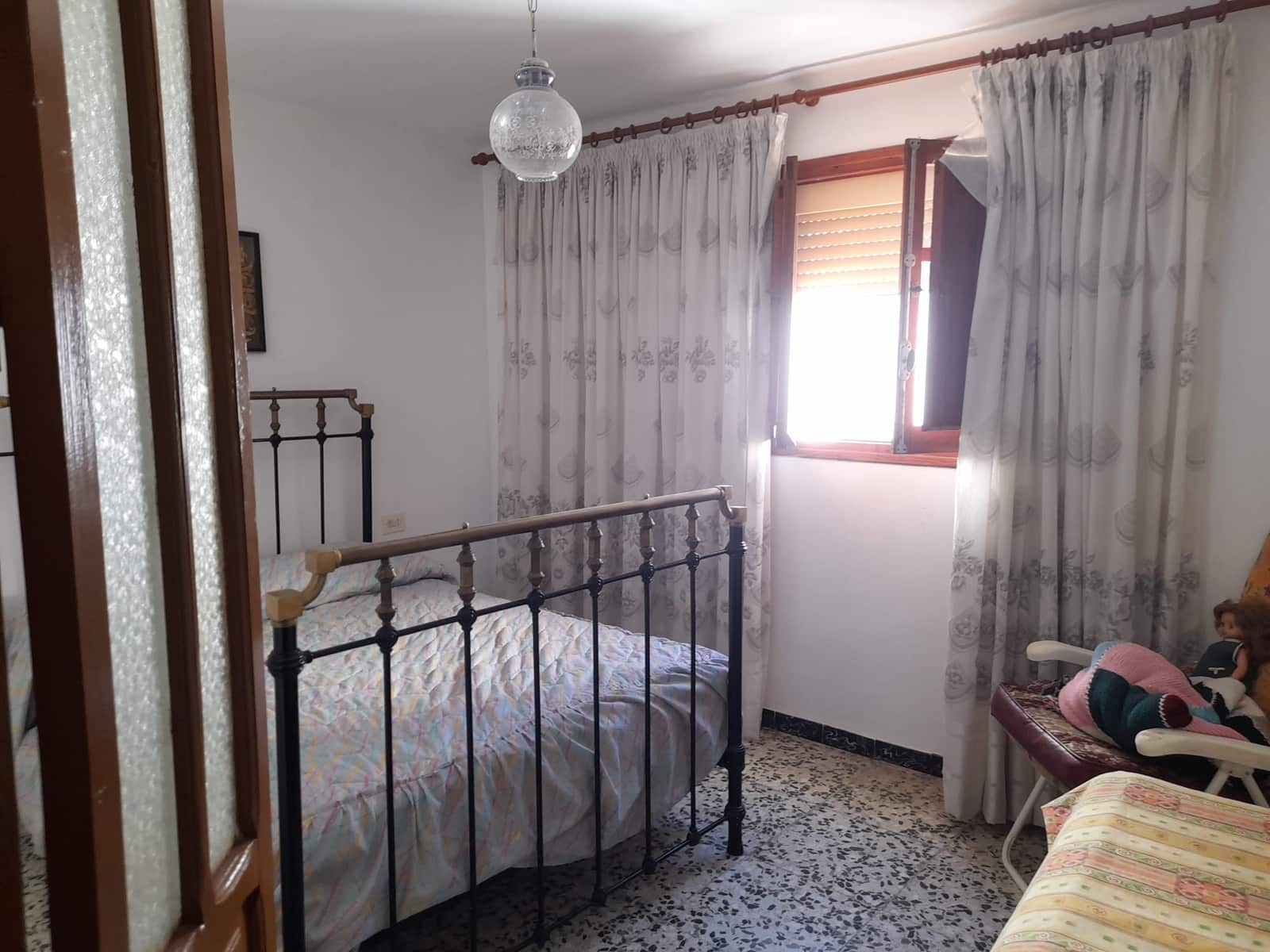 5 sypialnia Dom do wynajęcia w Miasto Almeria - 500 € (Ref: 7124046)