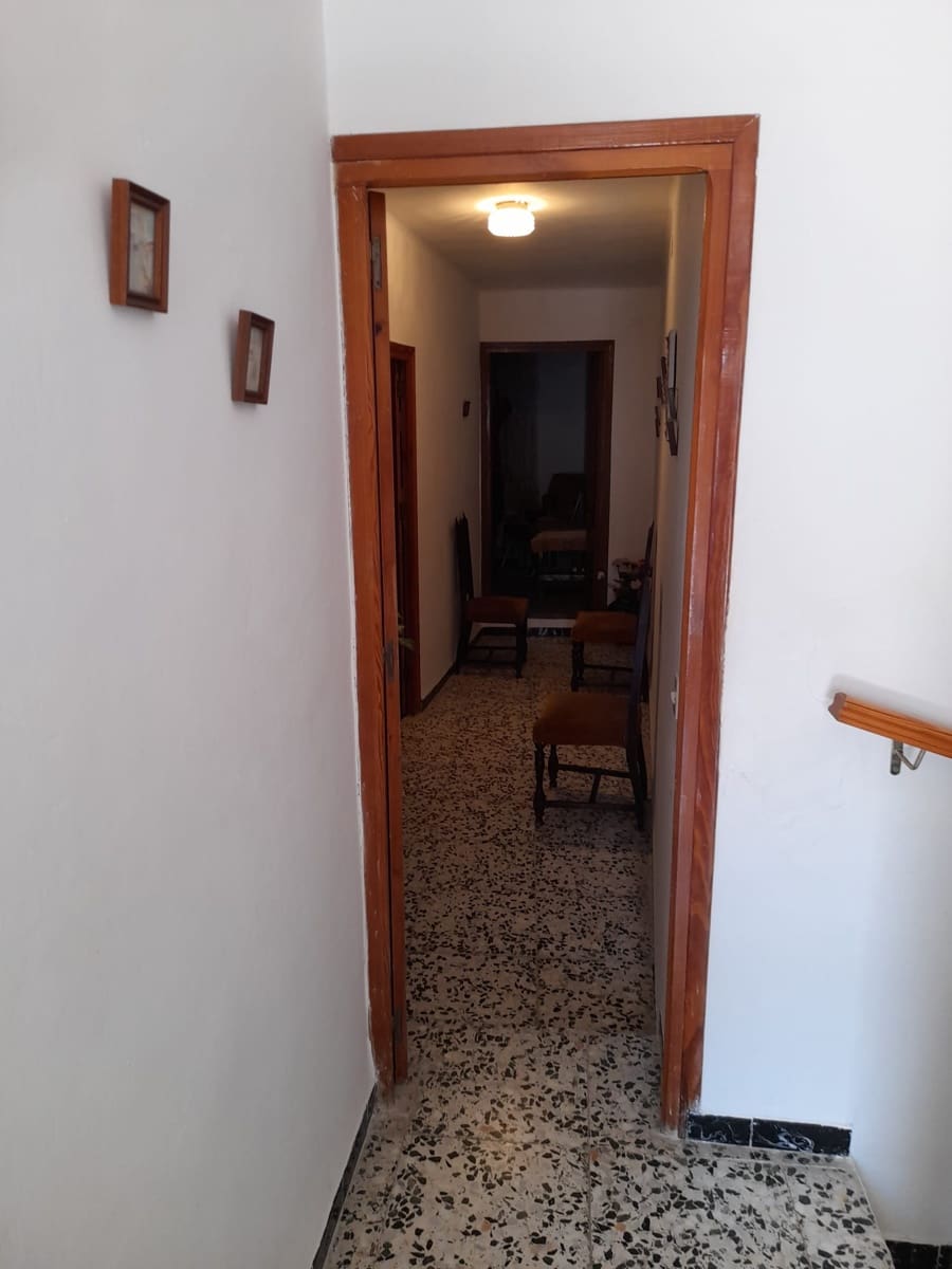 5 sypialnia Dom do wynajęcia w Miasto Almeria - 500 € (Ref: 7124046)