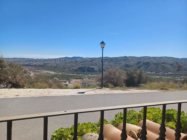 2 slaapkamer Finca/Landhuis te huur in Almanzora, Cantoria - € 700 (Ref: 7528616)