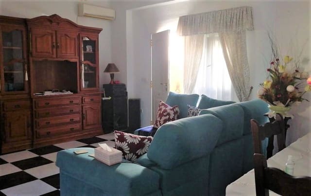 2 soverom Leilighet til leie i Almanzora, Cantoria med garasje - € 600 (Ref: 7560616)