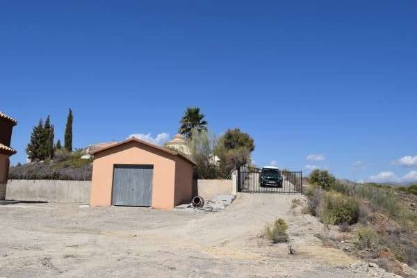 3 quarto Moradia para arrendar em Cantoria com garagem - 950 € (Ref: 7760396)