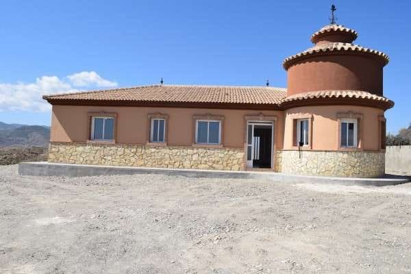 3 quarto Moradia para arrendar em Cantoria com garagem - 950 € (Ref: 7760396)