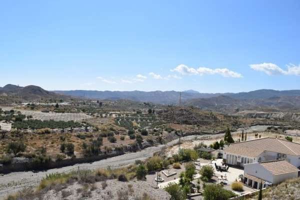 3 quarto Moradia para arrendar em Cantoria com garagem - 950 € (Ref: 7760396)