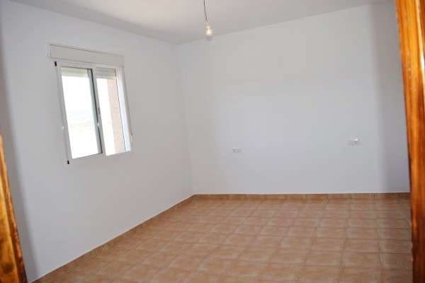 3 quarto Moradia para arrendar em Cantoria com garagem - 950 € (Ref: 7760396)