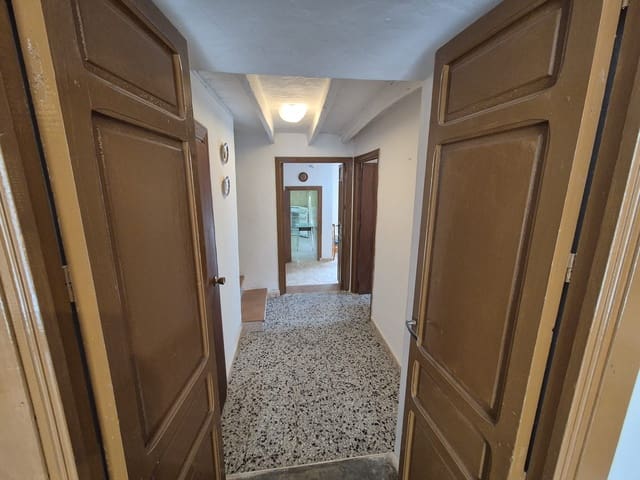 Finca/Casa Rural de 4 habitaciones en Almería ciudad en venta - 34.000 € (Ref: 7785803)