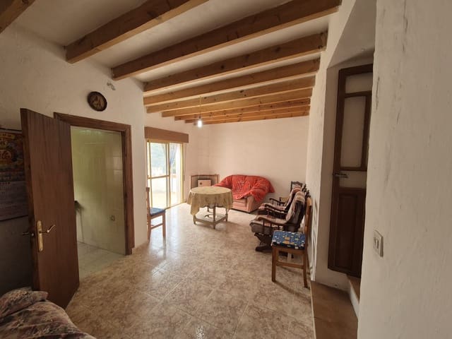 Finca/Casa Rural de 4 habitaciones en Almería ciudad en venta - 34.000 € (Ref: 7785803)
