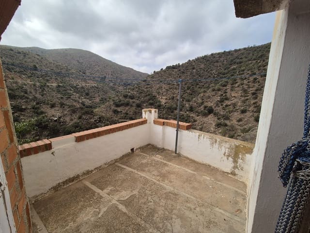Finca/Casa Rural de 4 habitaciones en Almería ciudad en venta - 34.000 € (Ref: 7785803)