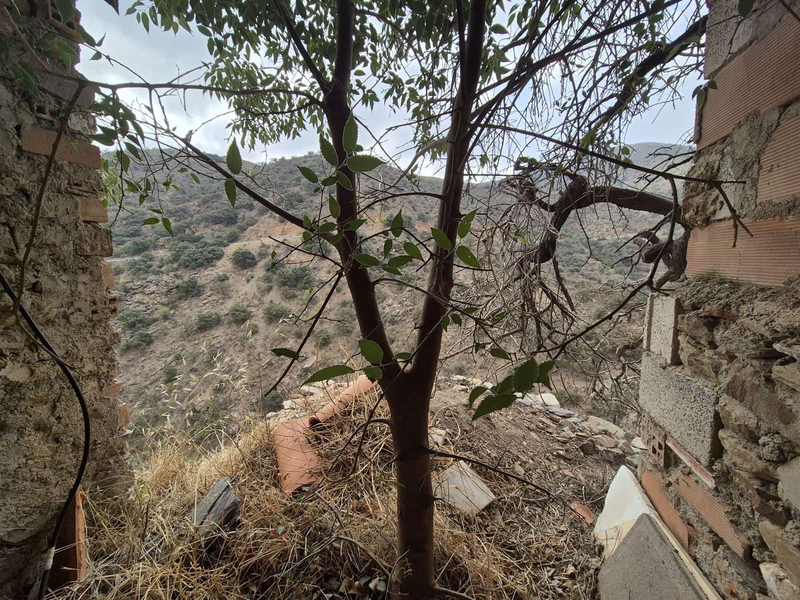 4 soverom Finca/Herregård til salgs i Almeria by - € 34 000 (Ref: 7785803)