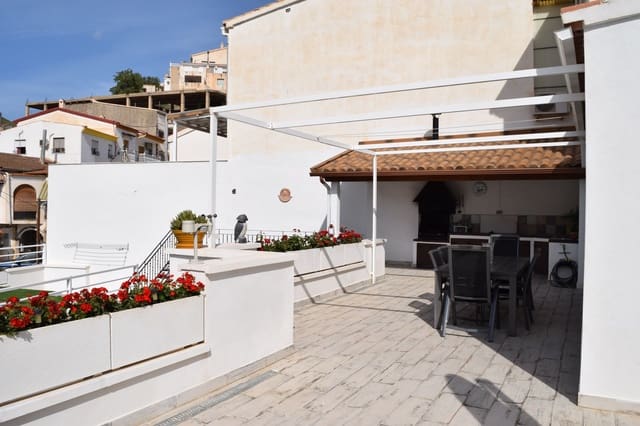 3 makuuhuone Paritalo myytävänä paikassa Líjar mukana uima-altaan 
autotalli - 198 000 € (Ref: 7809910)