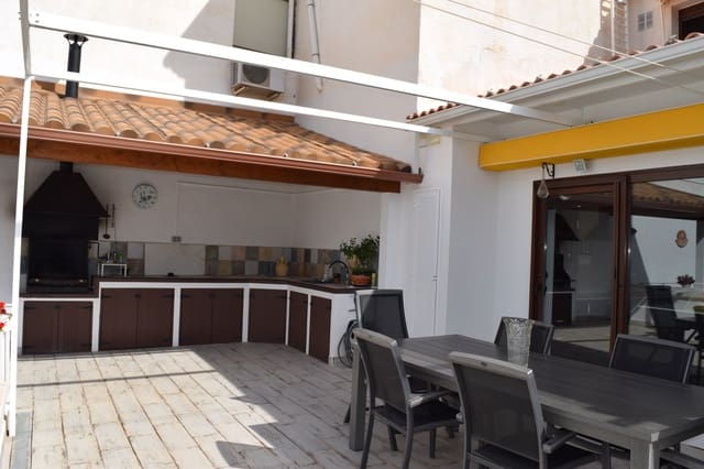 3 makuuhuone Paritalo myytävänä paikassa Líjar mukana uima-altaan 
autotalli - 198 000 € (Ref: 7809910)