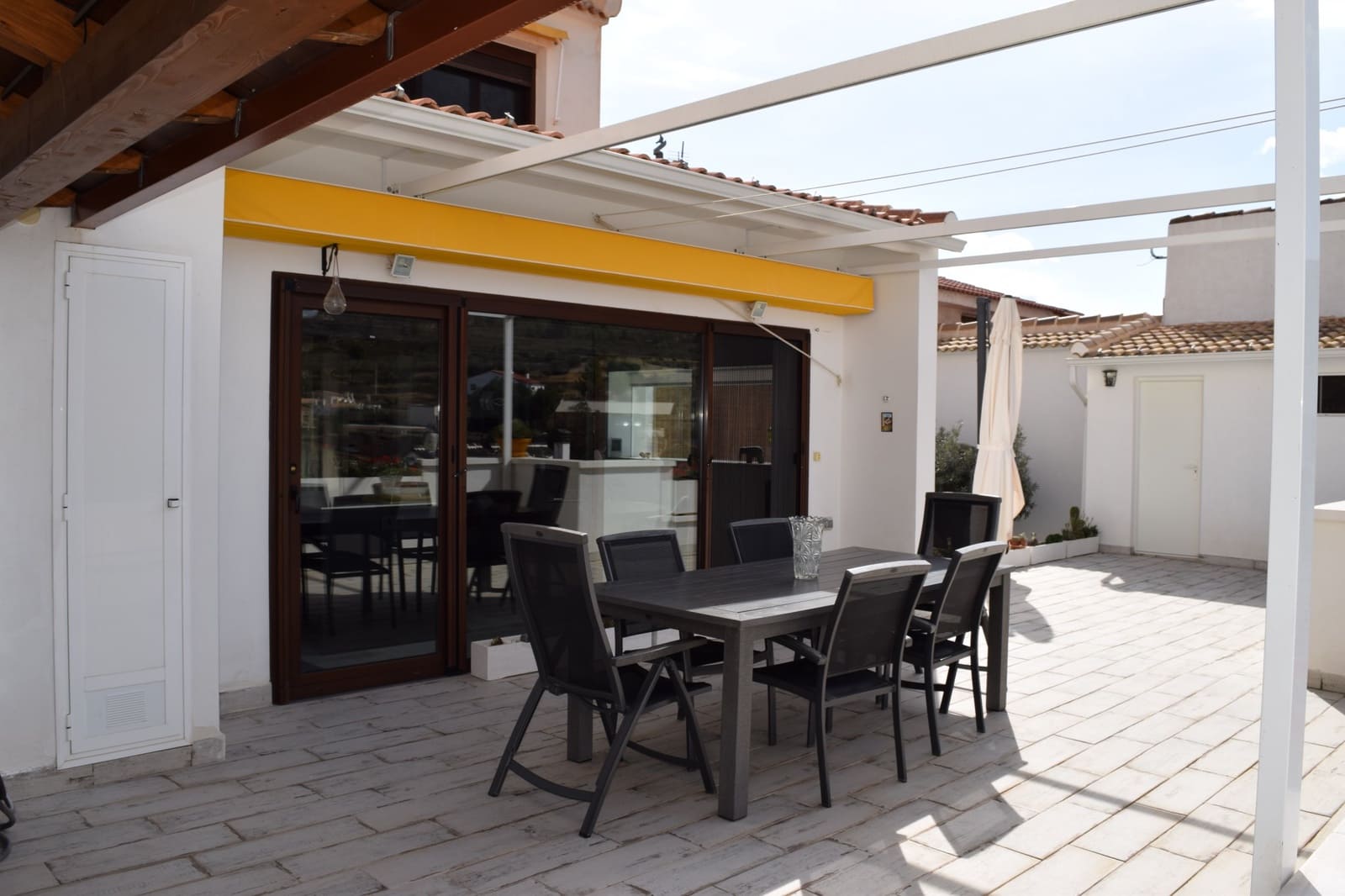 3 makuuhuone Paritalo myytävänä paikassa Lijar mukana uima-altaan 
autotalli - 198 000 € (Ref: 7809910)