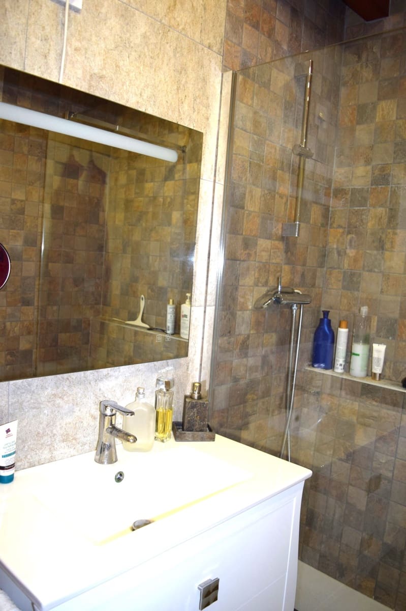 3 makuuhuone Paritalo myytävänä paikassa Lijar mukana uima-altaan 
autotalli - 198 000 € (Ref: 7809910)