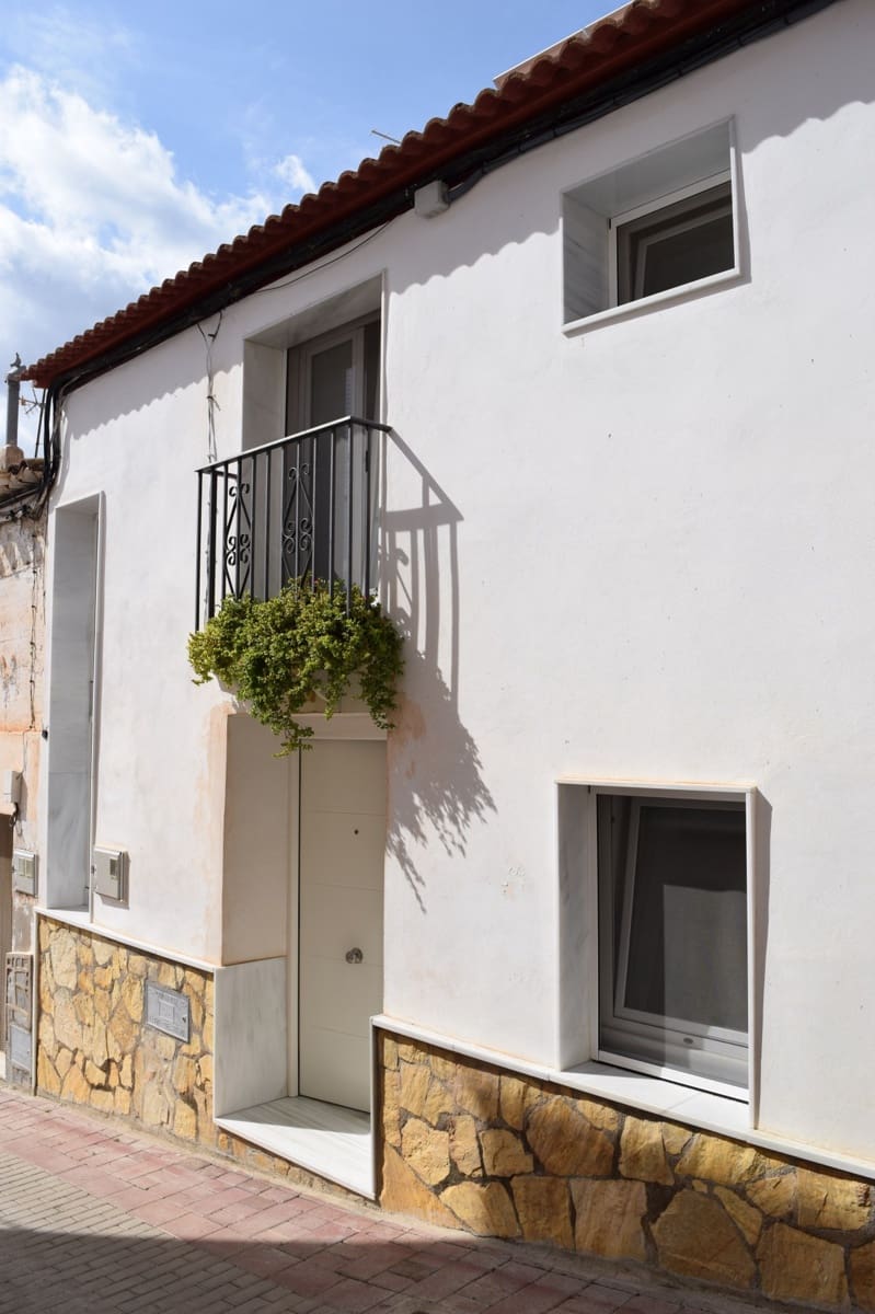 3 makuuhuone Paritalo myytävänä paikassa Lijar mukana uima-altaan 
autotalli - 198 000 € (Ref: 7809910)