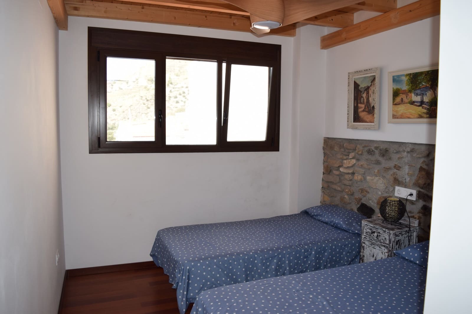 3 makuuhuone Paritalo myytävänä paikassa Lijar mukana uima-altaan 
autotalli - 198 000 € (Ref: 7809910)