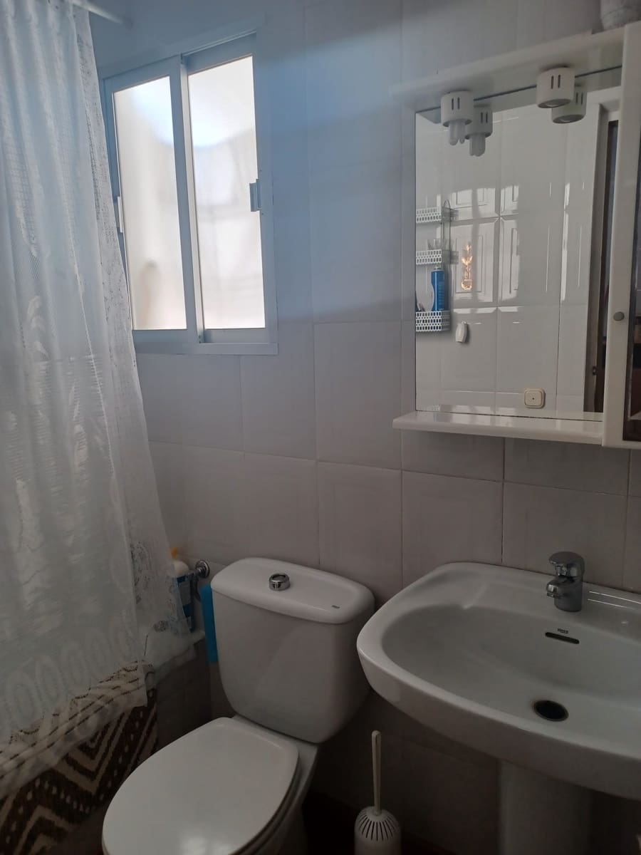 4 soveværelse Byhus til salg i Lijar - € 80.000 (Ref: 7886455)