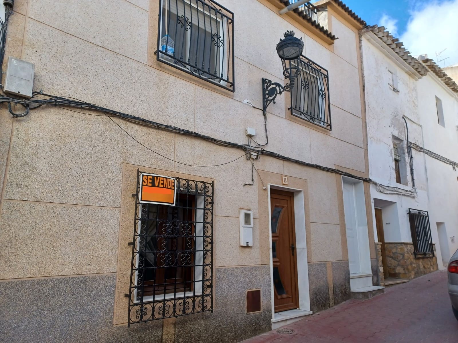 Townhouse for sale in Albanchez € 65,000 (Ref 8036987)