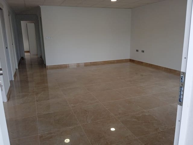 3 quarto Moradia para arrendar em Partaloa com piscina - 800 € (Ref: 8061304)