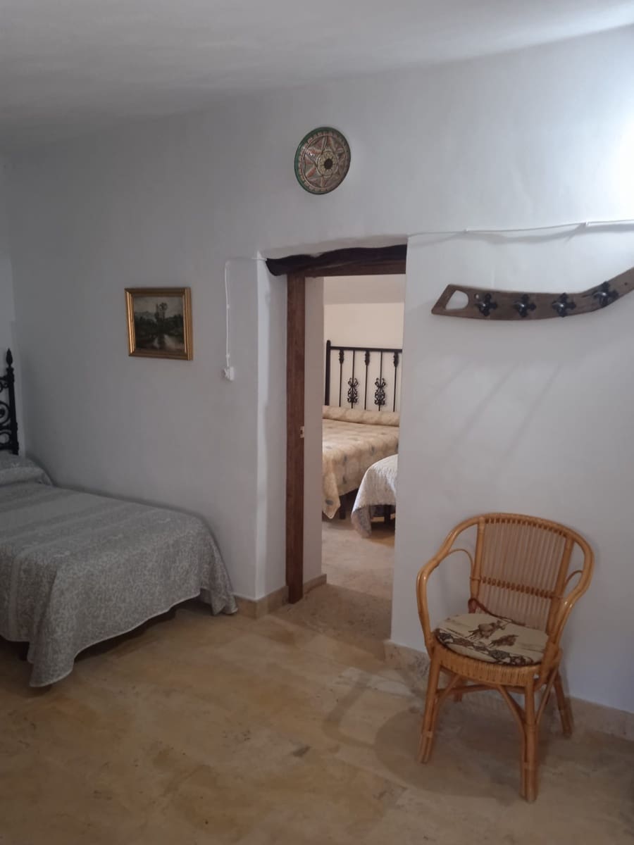 3 bedroom Finca/Country House for rent in Macael with pool - € 900 (Ref: 8099590)