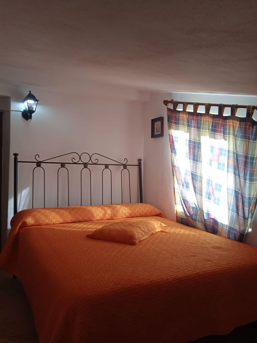 3 bedroom Finca/Country House for rent in Macael with pool - € 900 (Ref: 8099590)