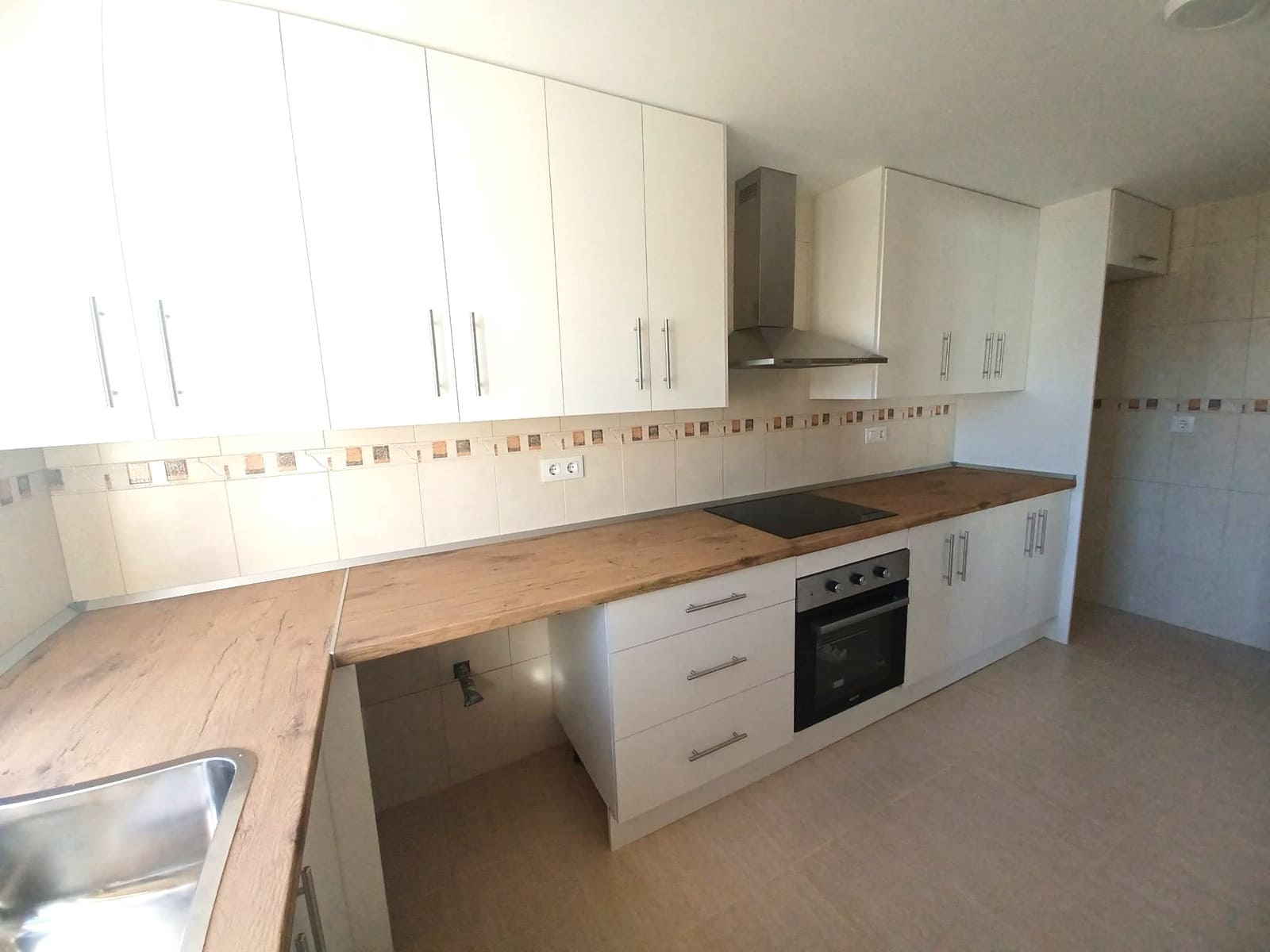 3 soveværelse Semi-Rækkehus til leje i Almanzora - € 750 (Ref: 8132515)