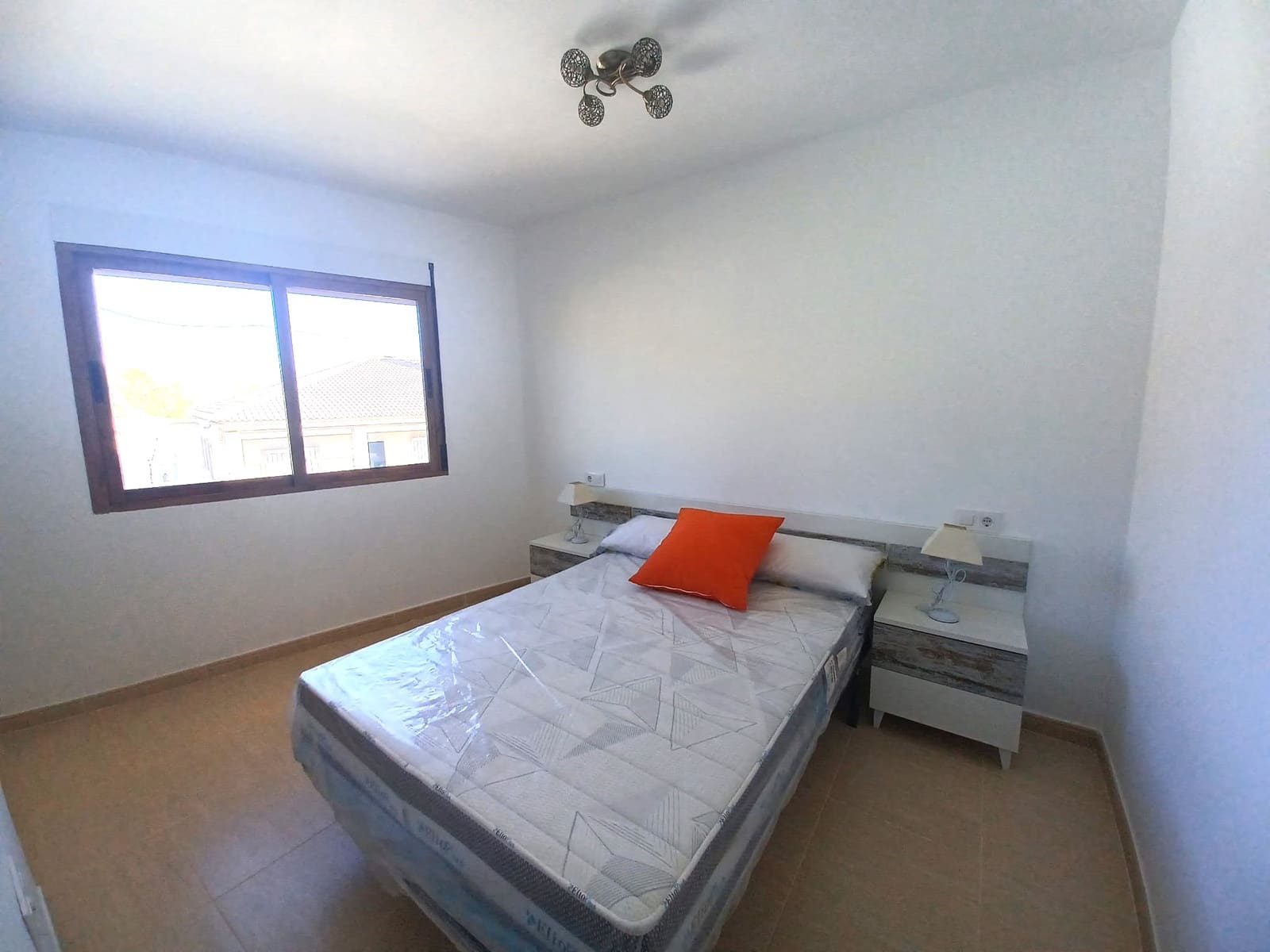 3 soveværelse Semi-Rækkehus til leje i Almanzora - € 750 (Ref: 8132515)